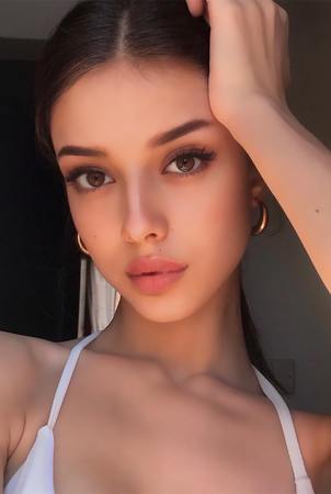 Moscow escort girl Hazel