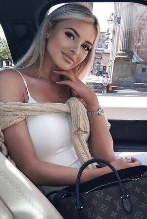 Moscow escort girl Sophia